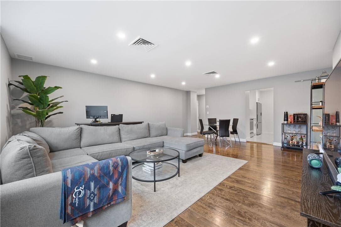60 Kensico Road Unit: 26 photo 1