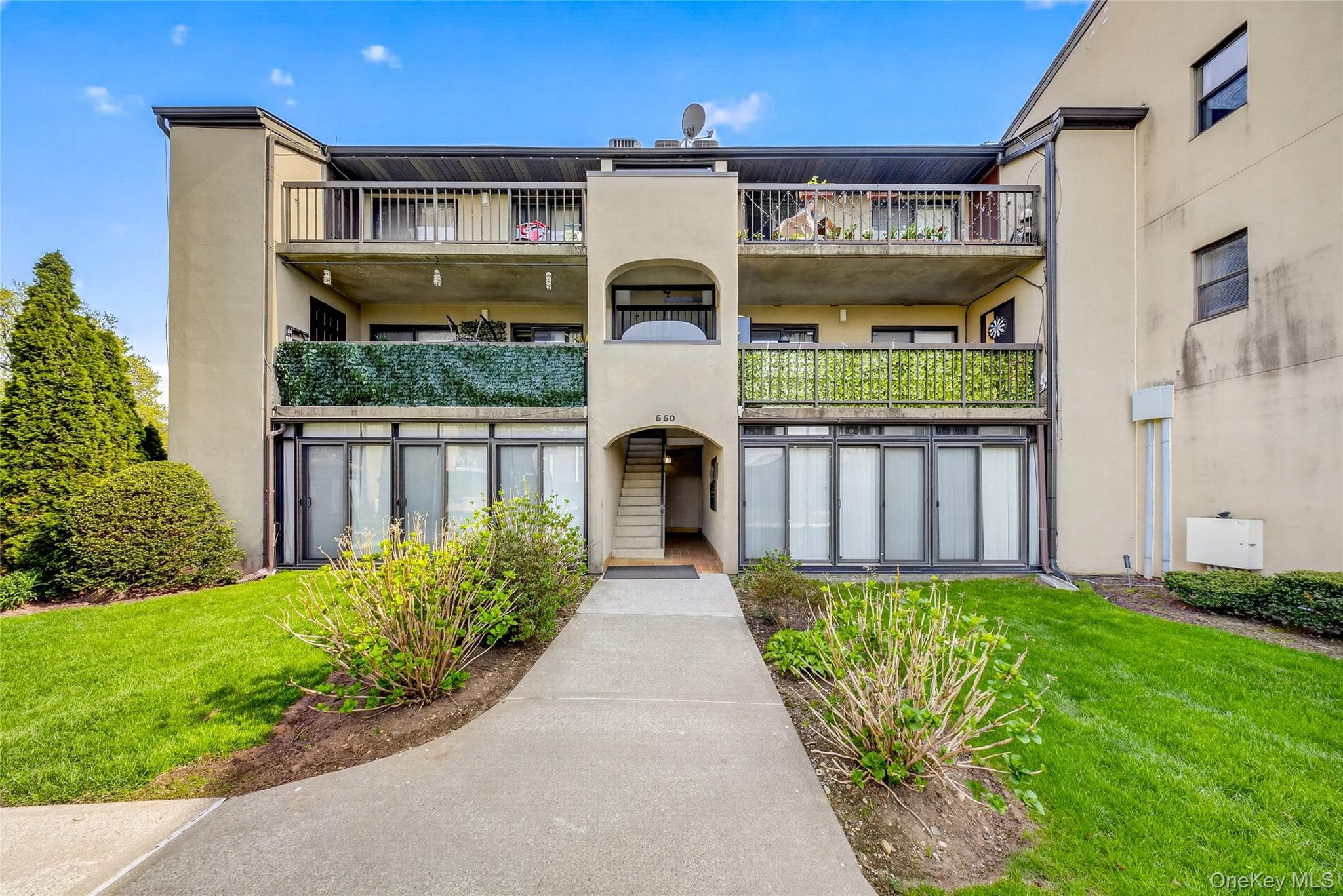 550 115th Street Unit: 550D thumbnail 14