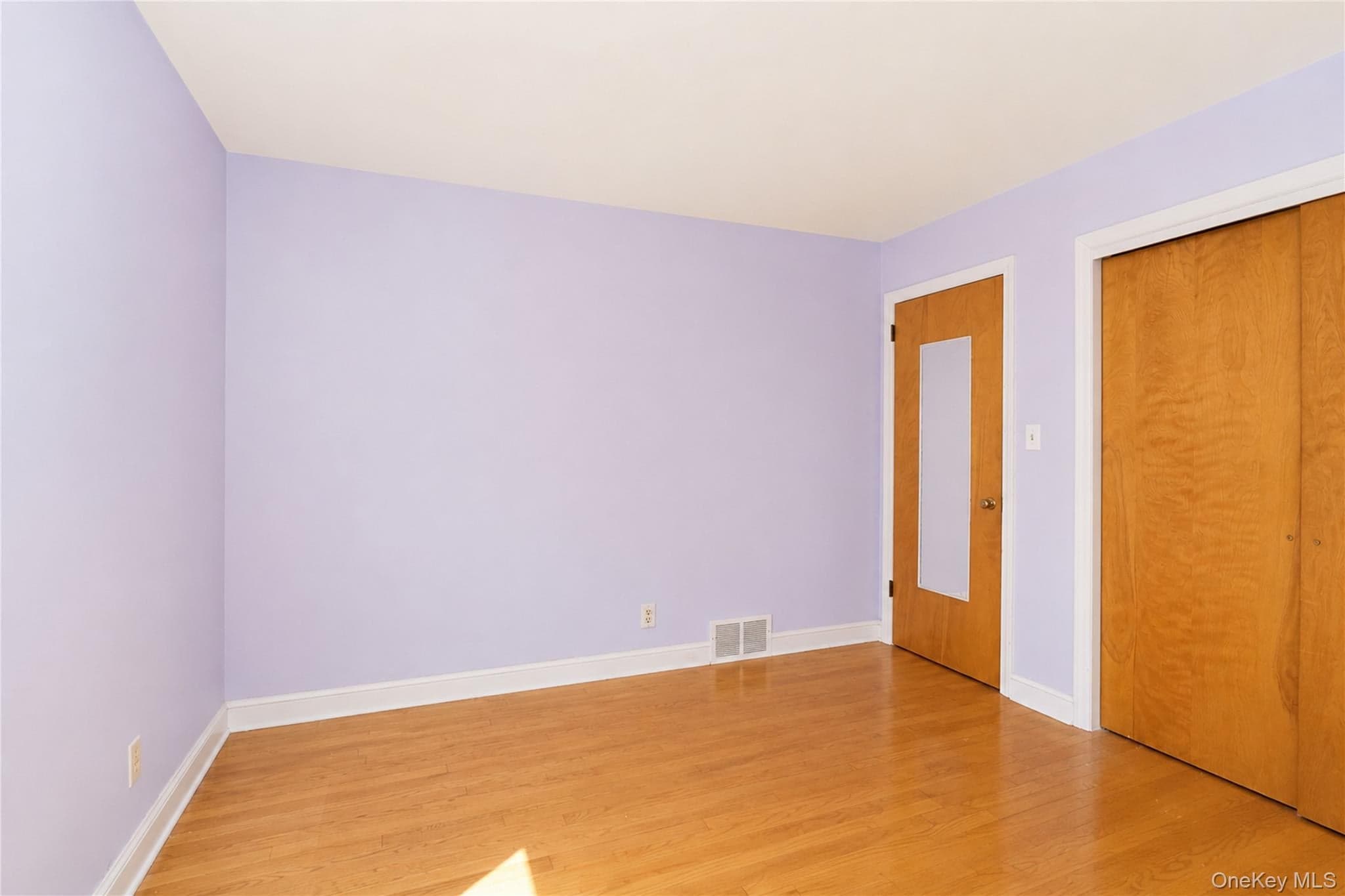 3895 Amboy Road thumbnail 15