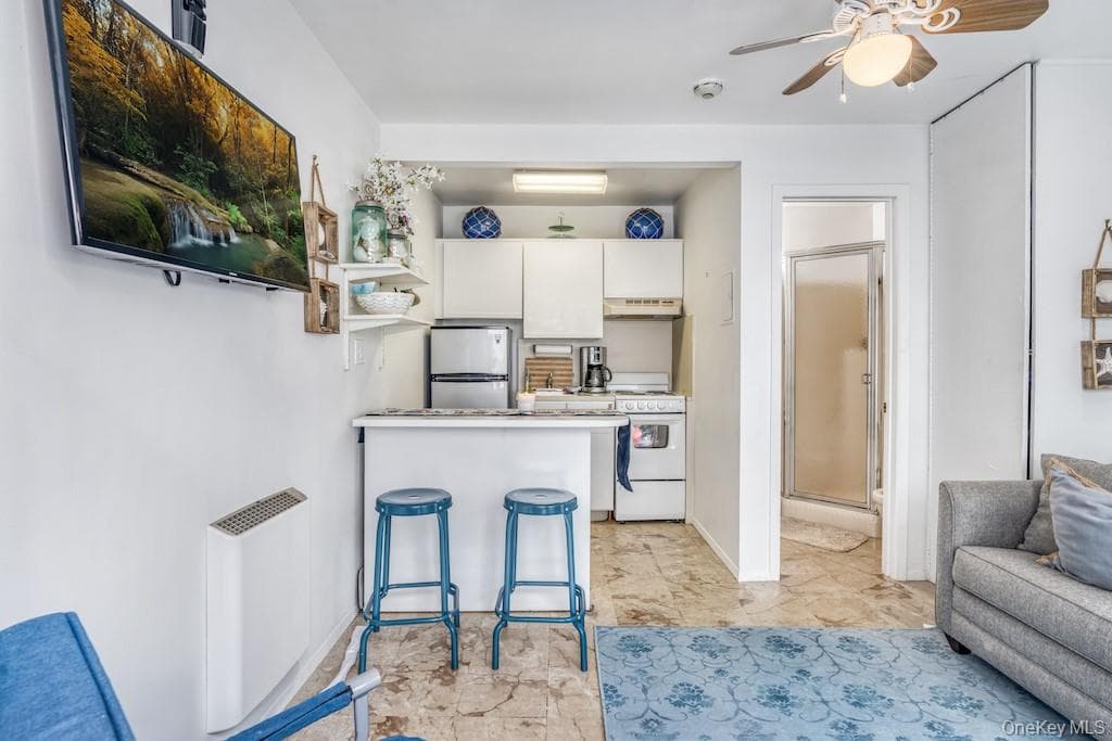 176A Lewis Walk Unit: 26 thumbnail 2