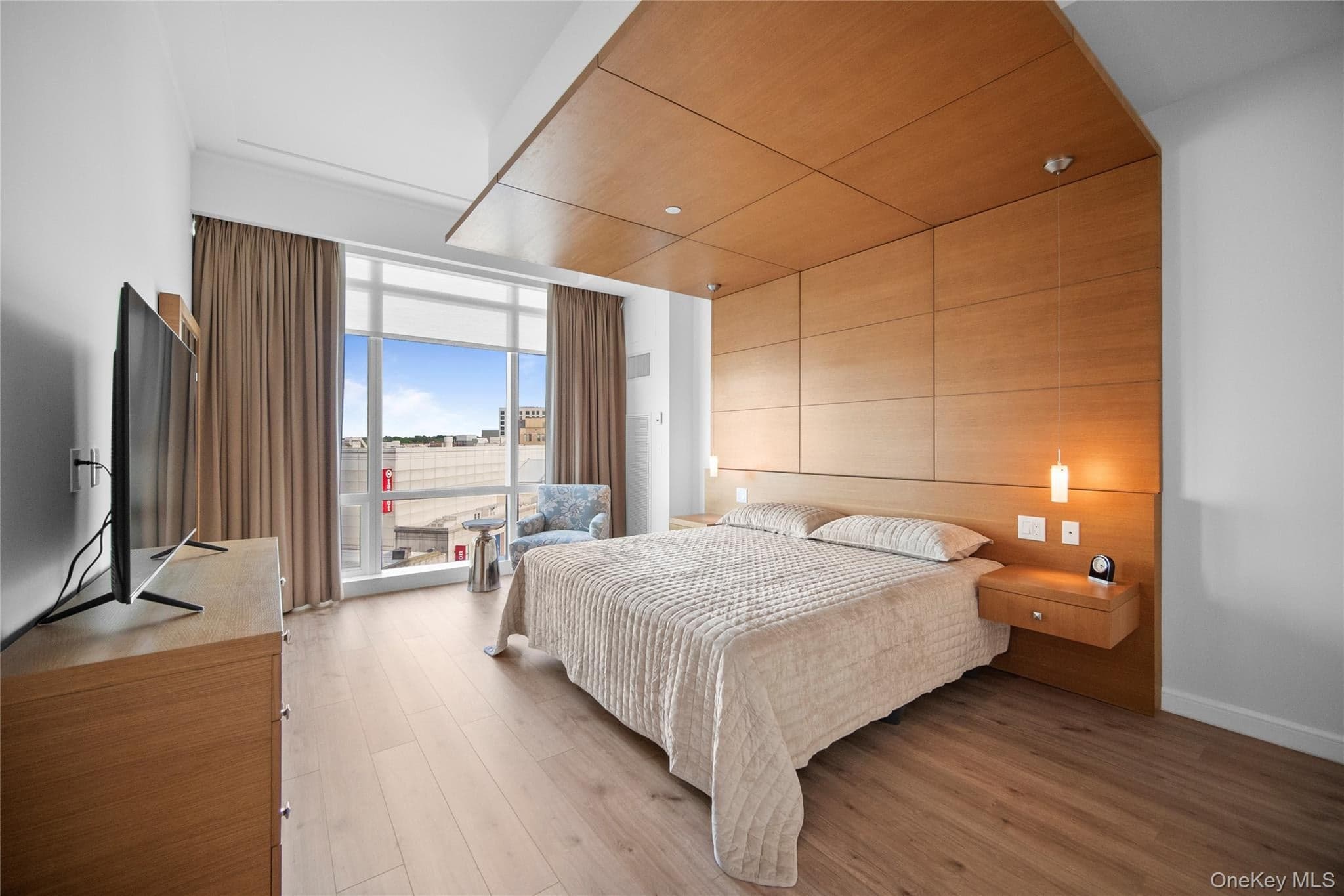1 Renaissance Square Unit: 10B thumbnail 12