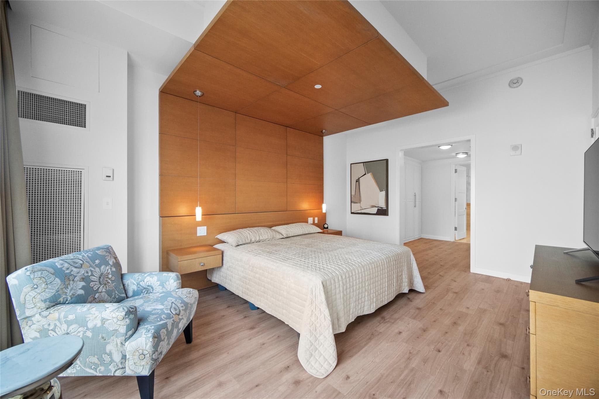 1 Renaissance Square Unit: 10B thumbnail 13