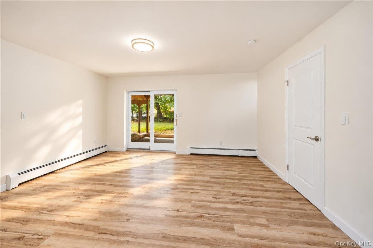 15 Patricia Avenue thumbnail 18