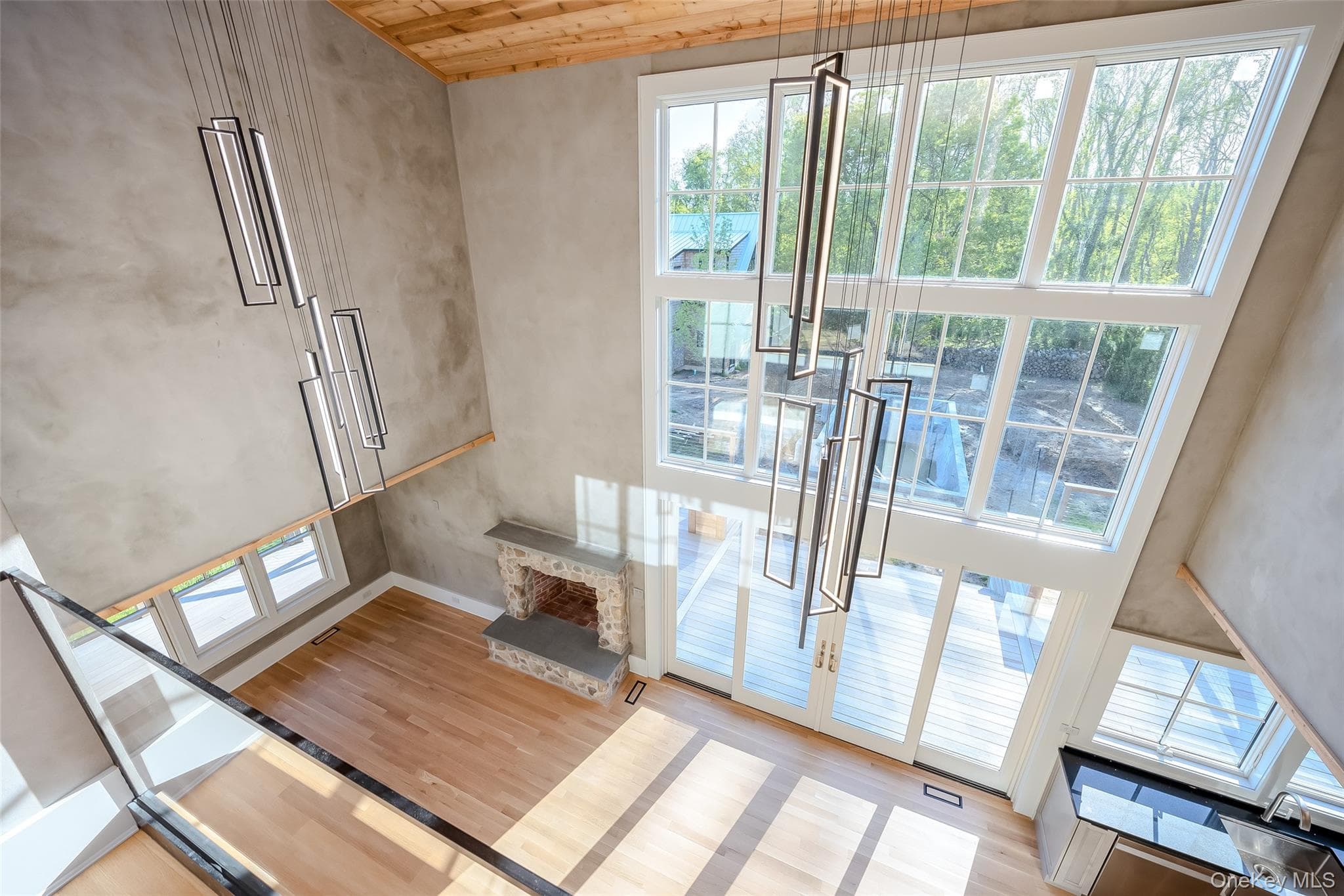 141A N Ferry Road thumbnail 32
