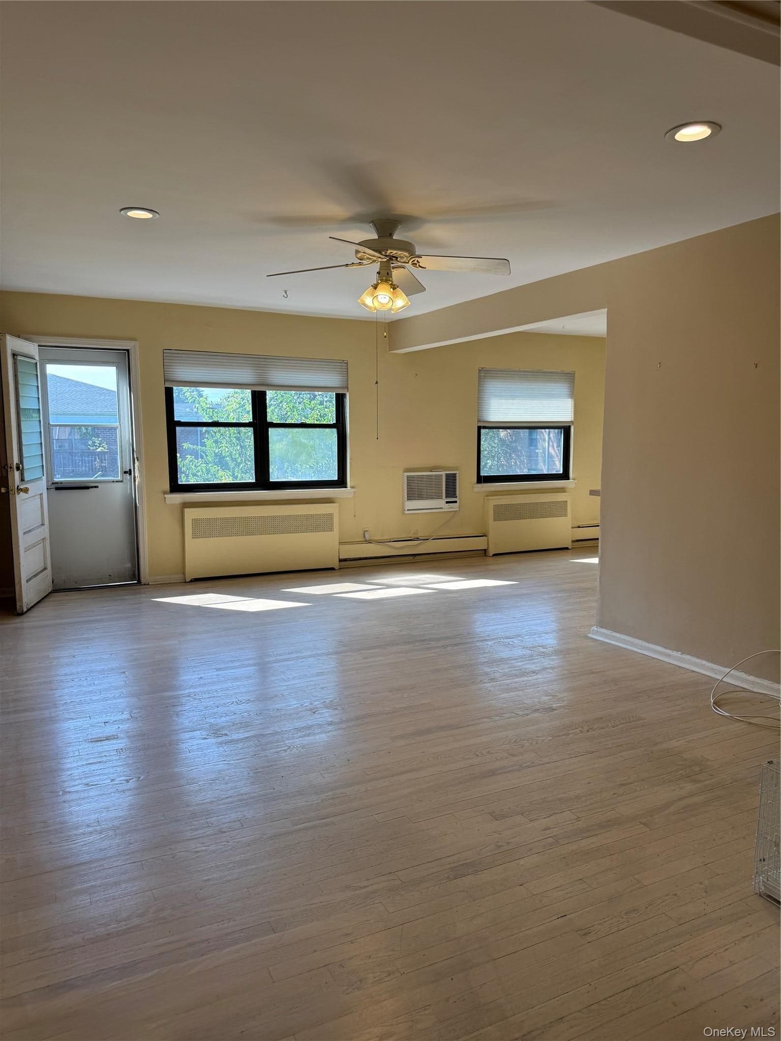 1201 E Broadway Unit: H-22 thumbnail 12