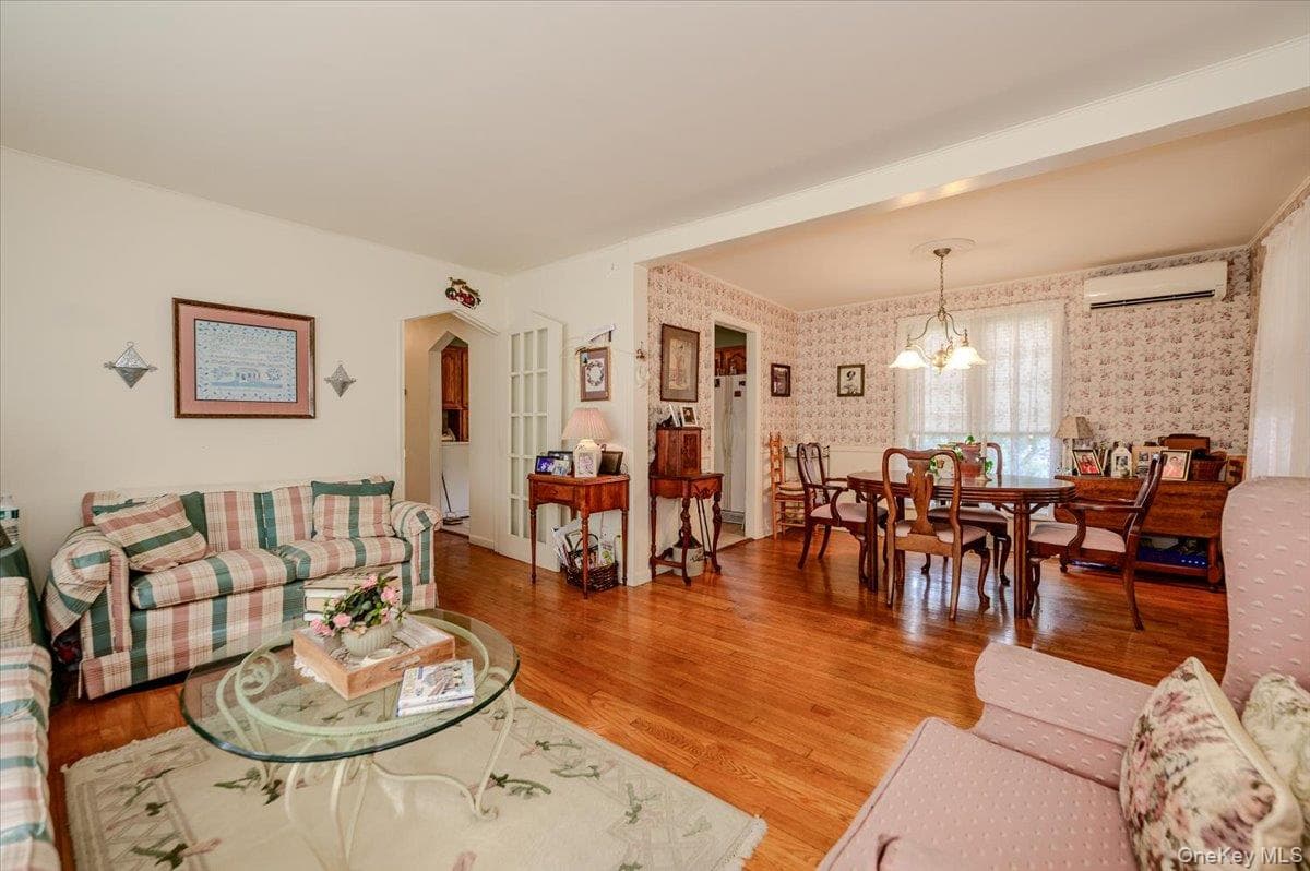 1170 Park Street thumbnail 4