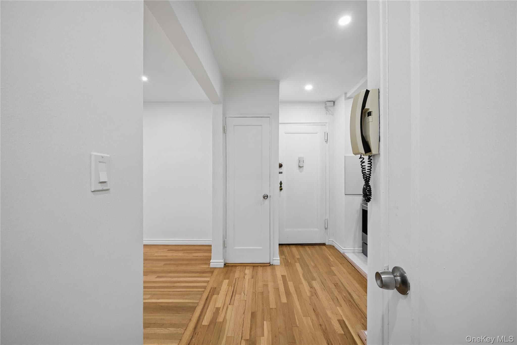 99-63 66th Avenue Unit: C2 thumbnail 17