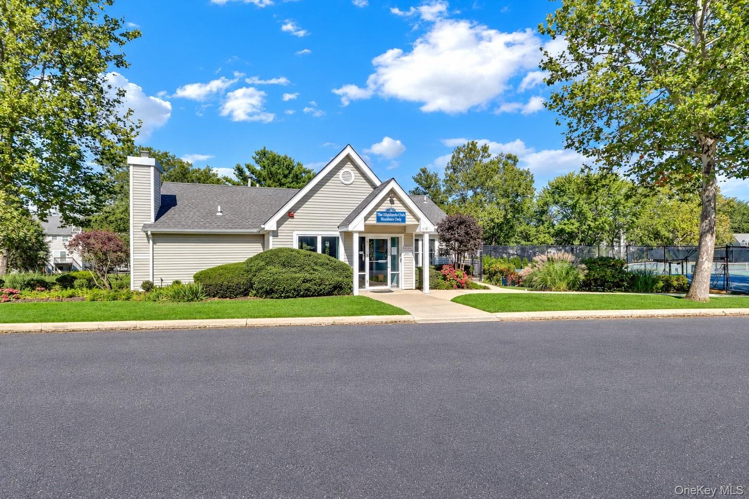 217 Windward Court thumbnail 22