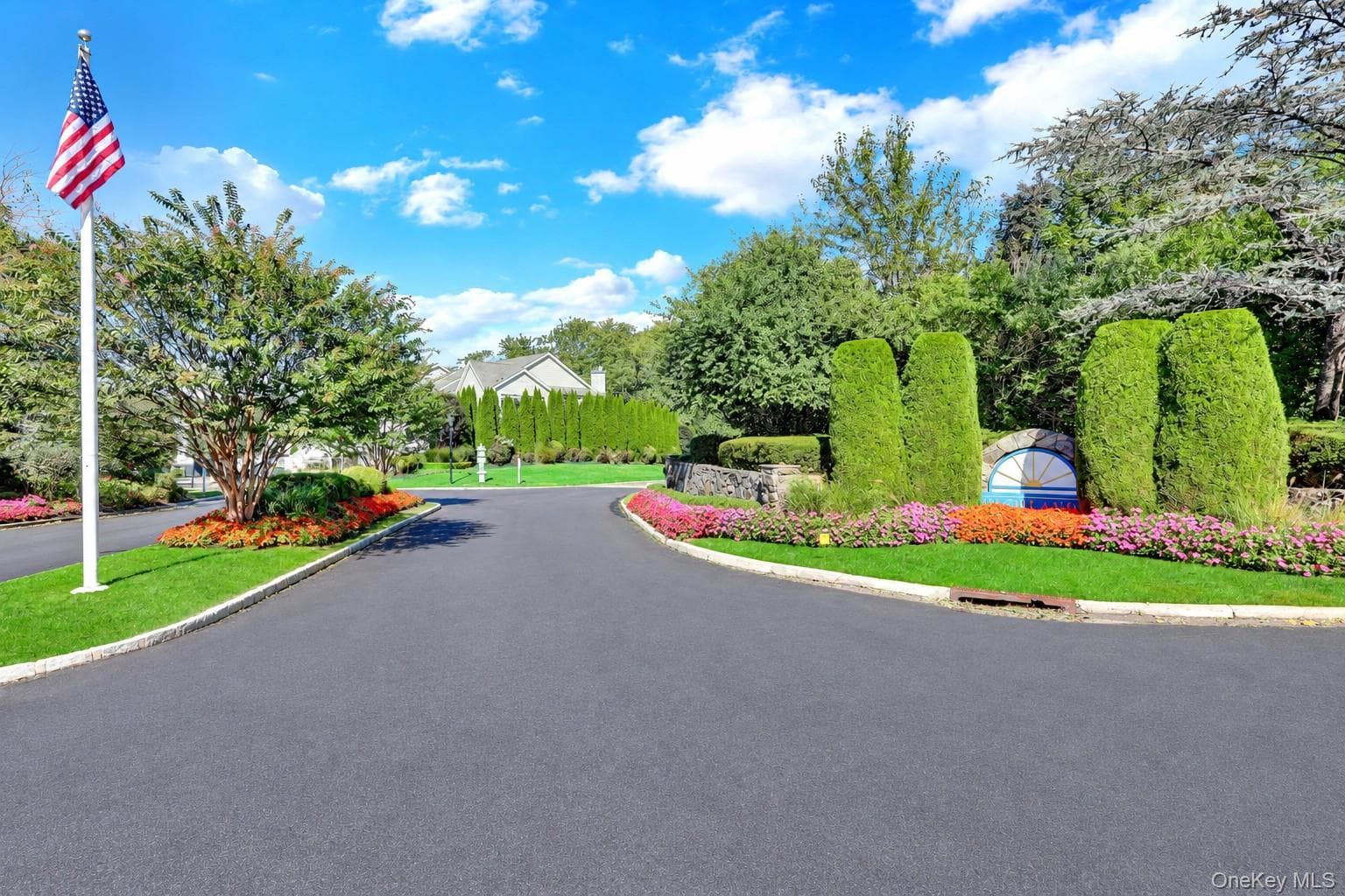 217 Windward Court thumbnail 2