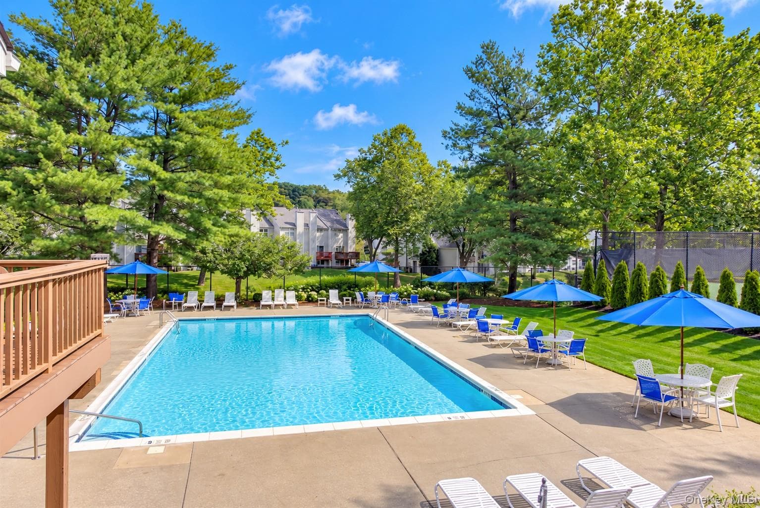 217 Windward Court thumbnail 23