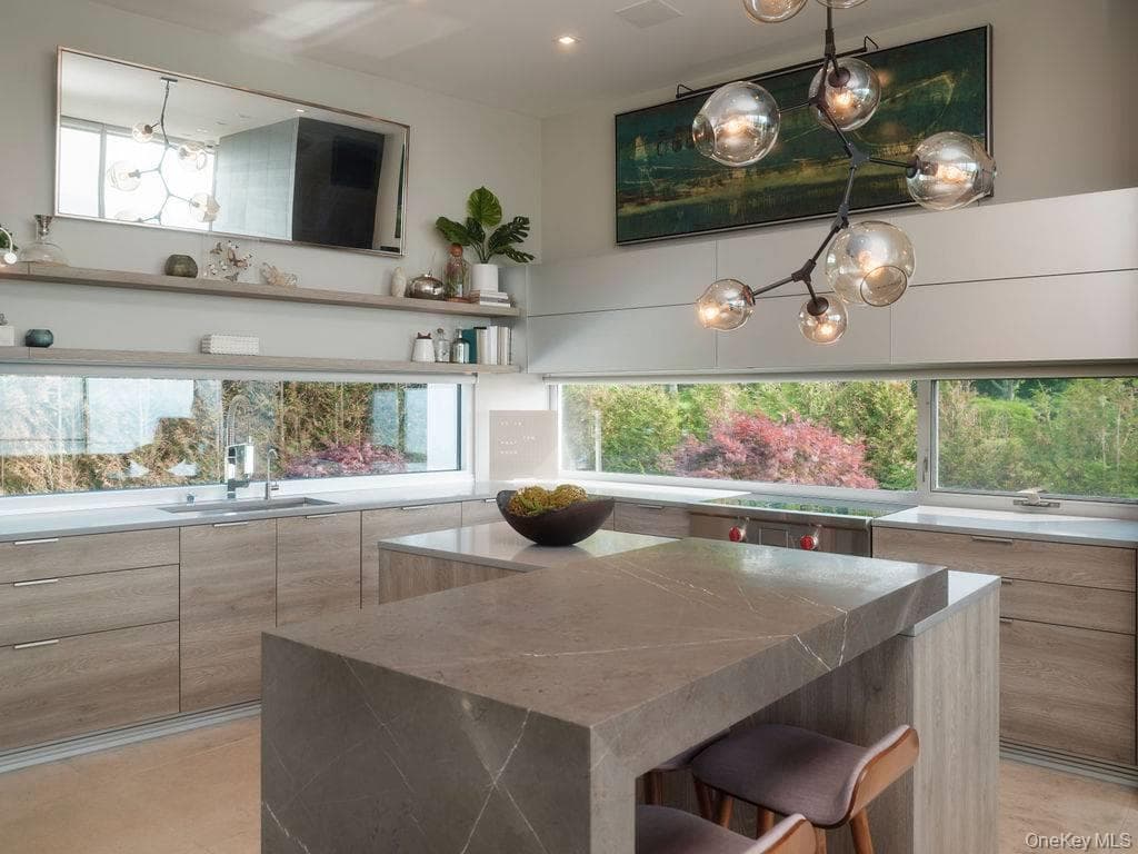 445 Glen Court thumbnail 10