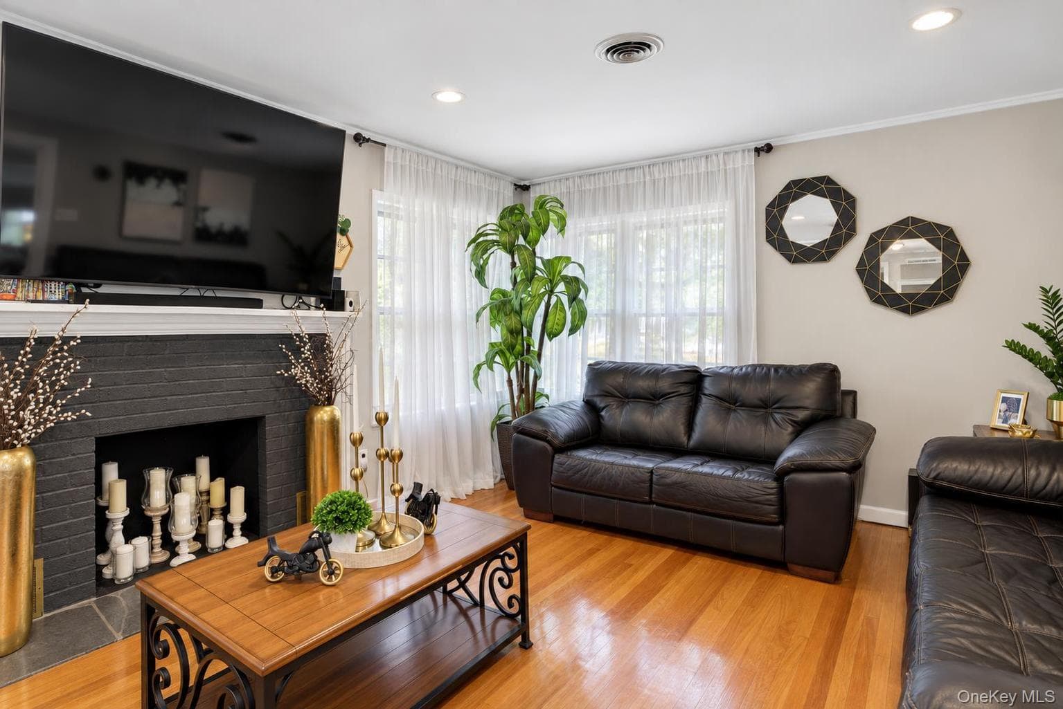15 Randall Heights thumbnail 6
