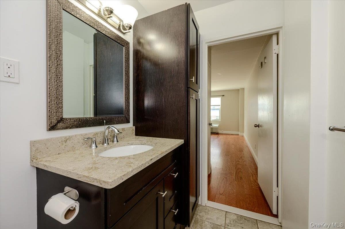 360 Shore Road Unit: 3B thumbnail 16