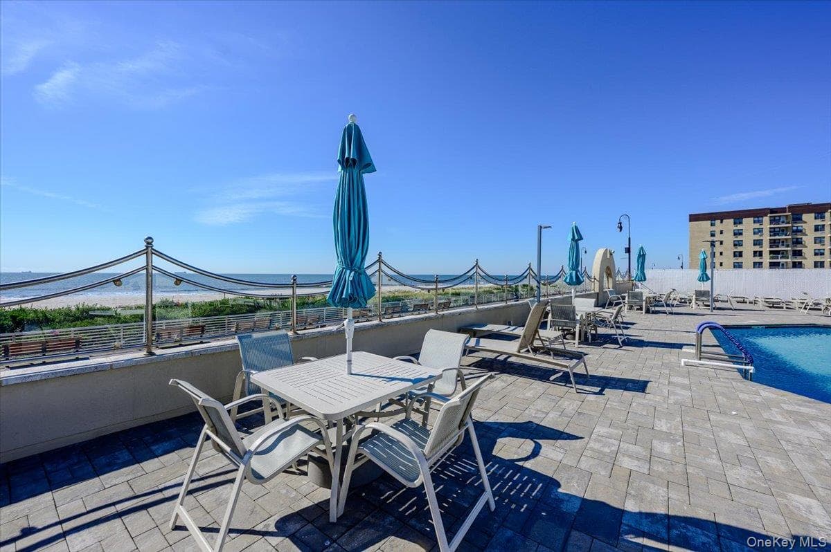 360 Shore Road Unit: 3B thumbnail 24