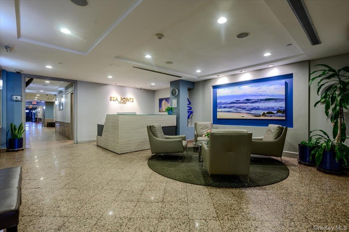360 Shore Road Unit: 3B thumbnail 4