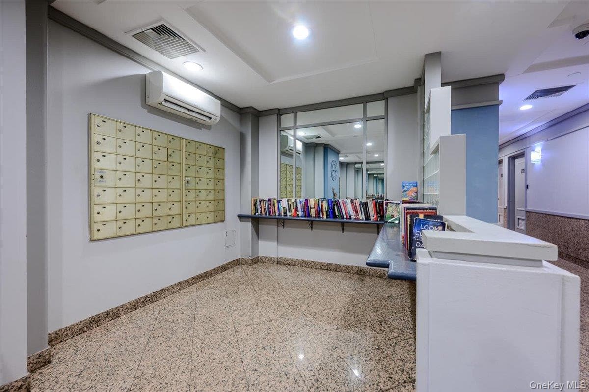 360 Shore Road Unit: 3B thumbnail 29
