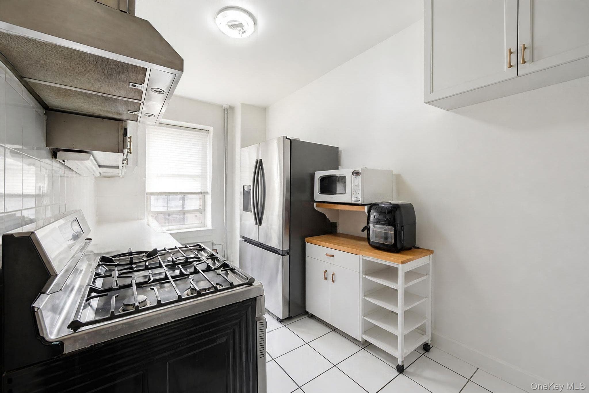 45-08 40th Street Unit: D44 thumbnail 8