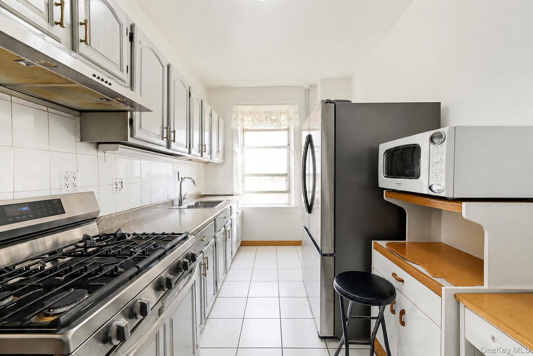45-08 40th Street Unit: D44 thumbnail 11