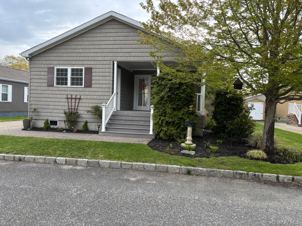 1661 Old Country Road Unit: 539 thumbnail 2
