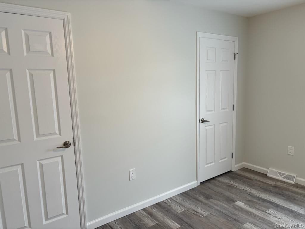 1661 Old Country Road Unit: 539 thumbnail 10