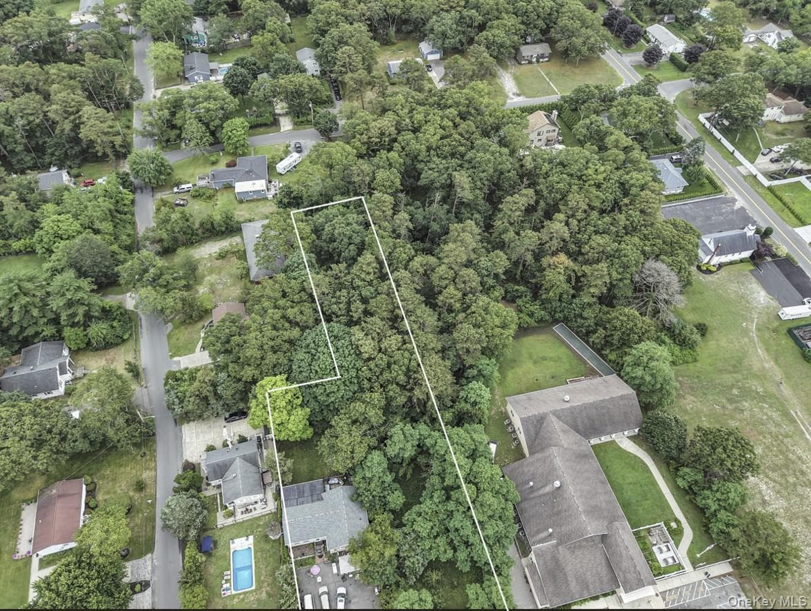 669 Flanders Road thumbnail 6