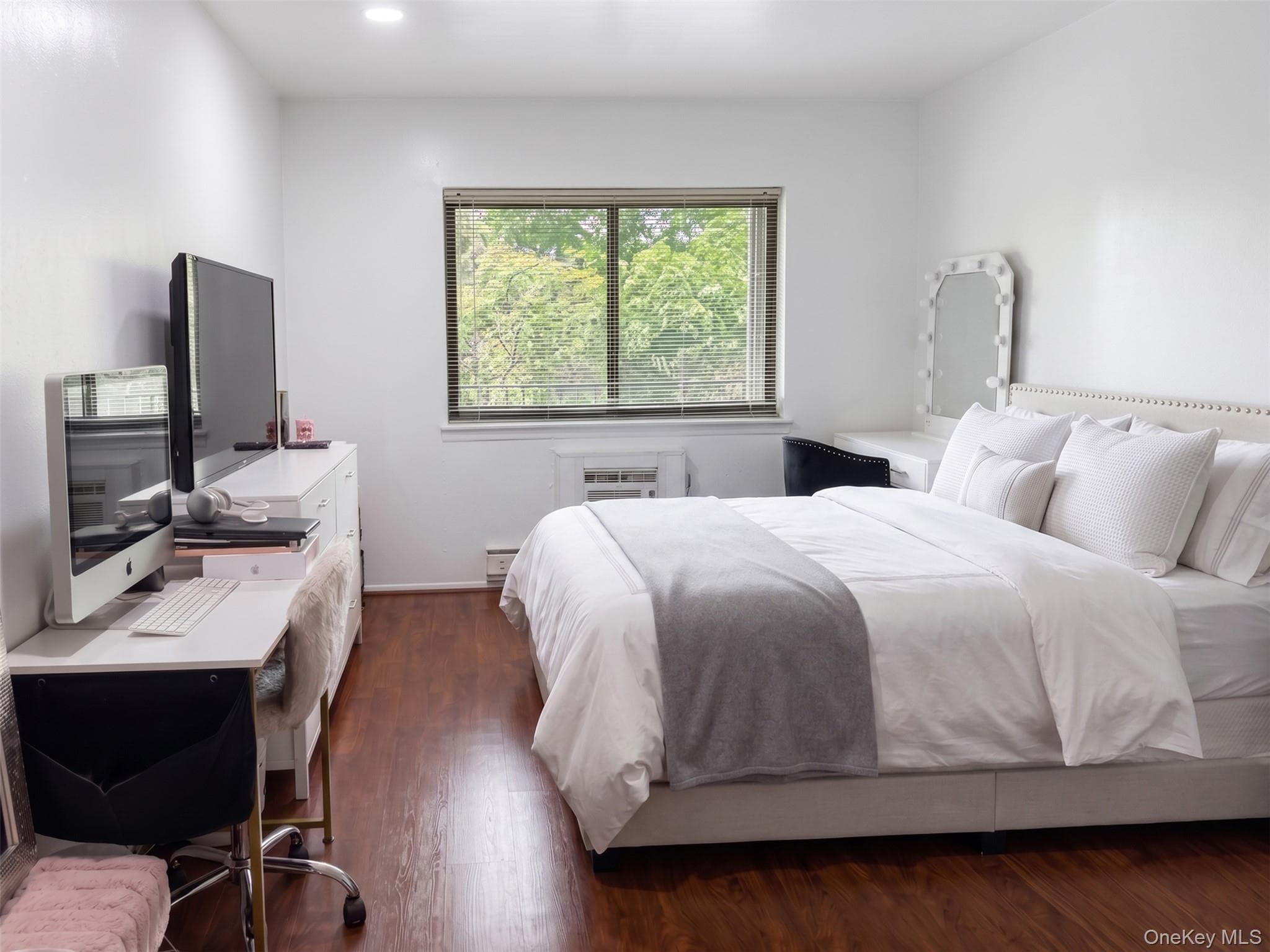 115 Dehaven Drive Unit: 205 thumbnail 4