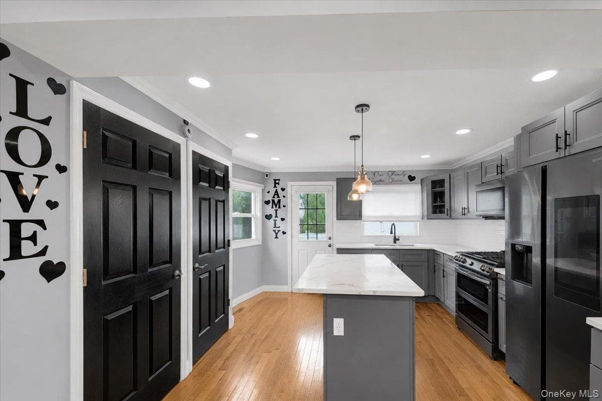 2565 Westervelt Avenue thumbnail 5