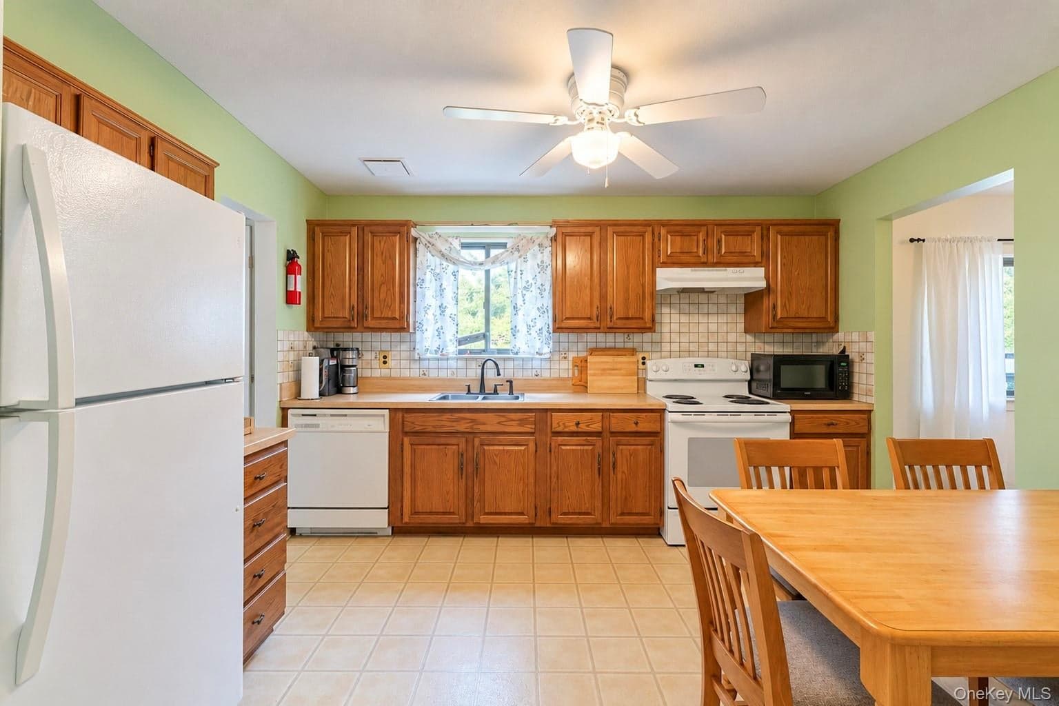 33 Oak Forest Drive thumbnail 25
