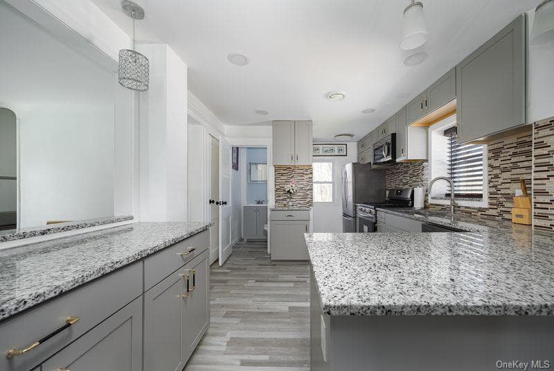 88 Innis Avenue thumbnail 11