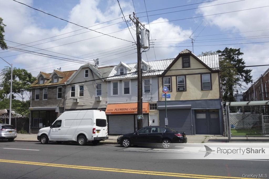 22029 Hempstead Avenue, Queens Village