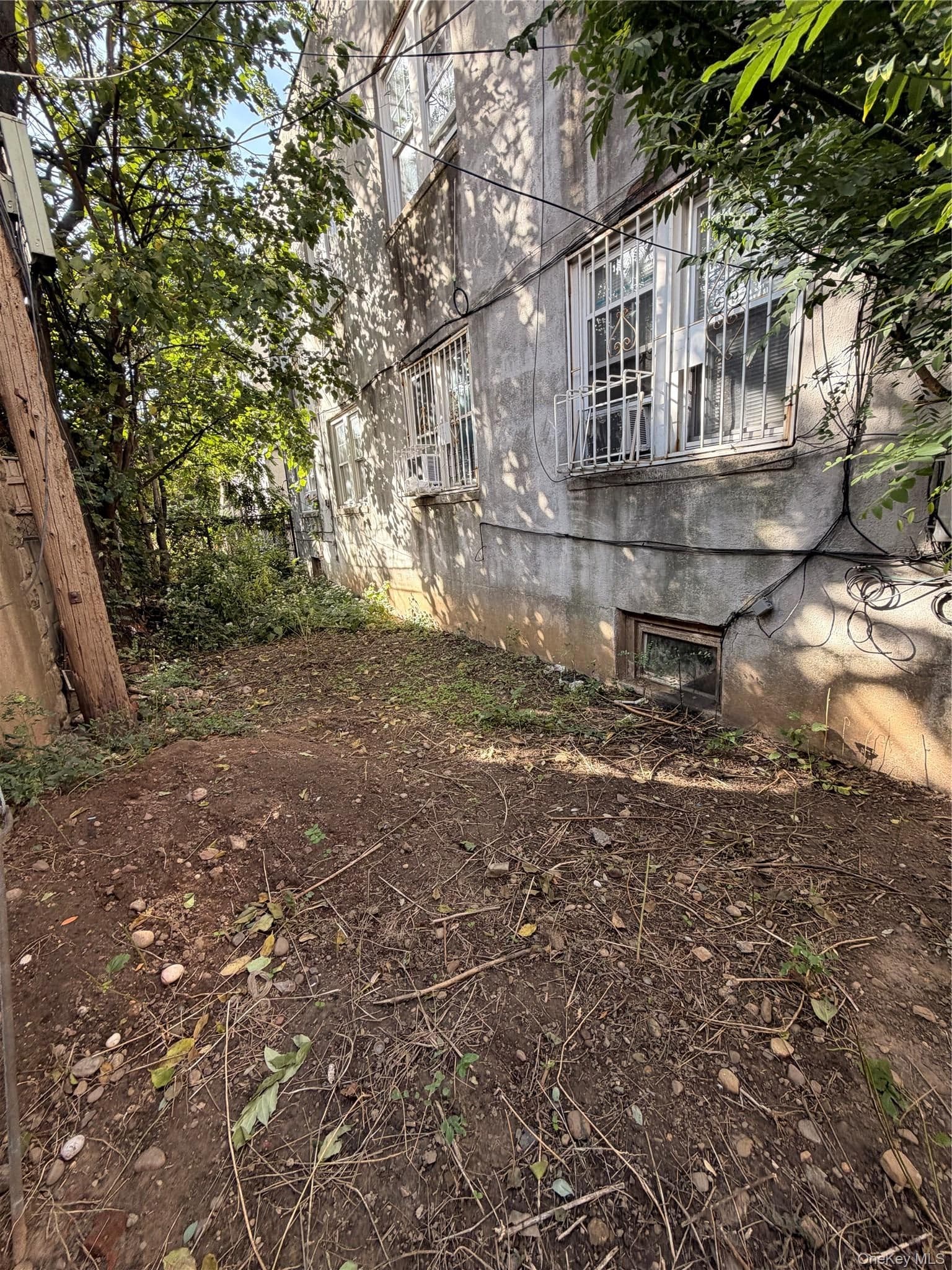 37-11 90th Street thumbnail 19