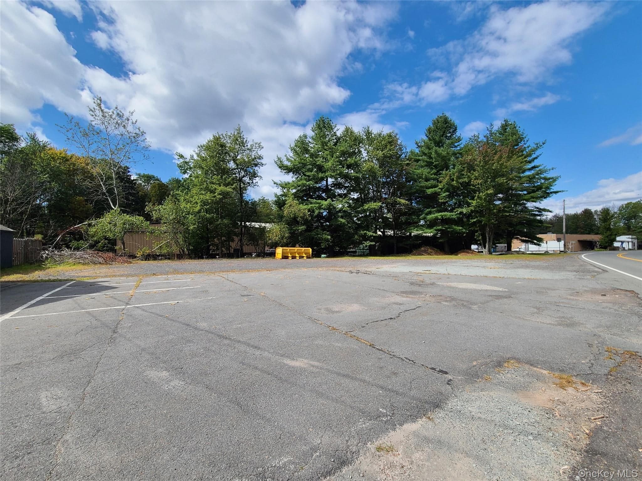 36 Cold Spring Road thumbnail 14