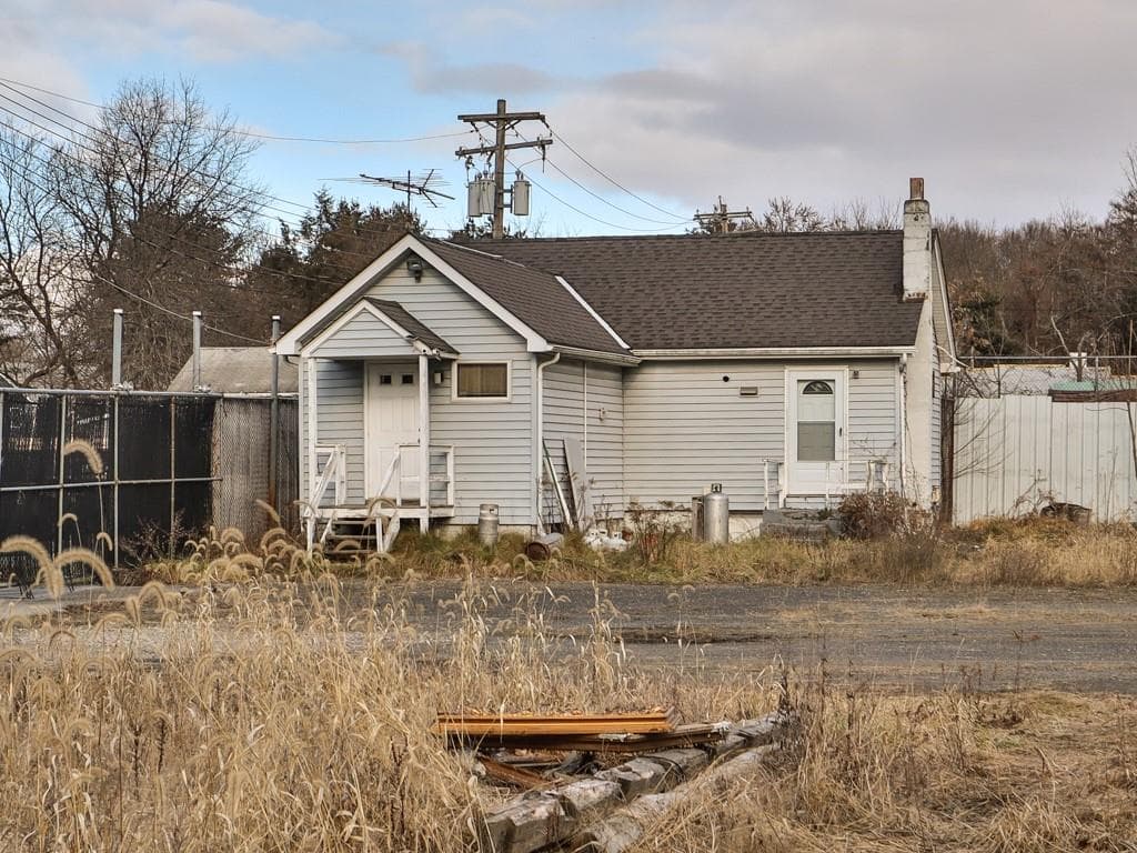 18 Stanton Street thumbnail 19