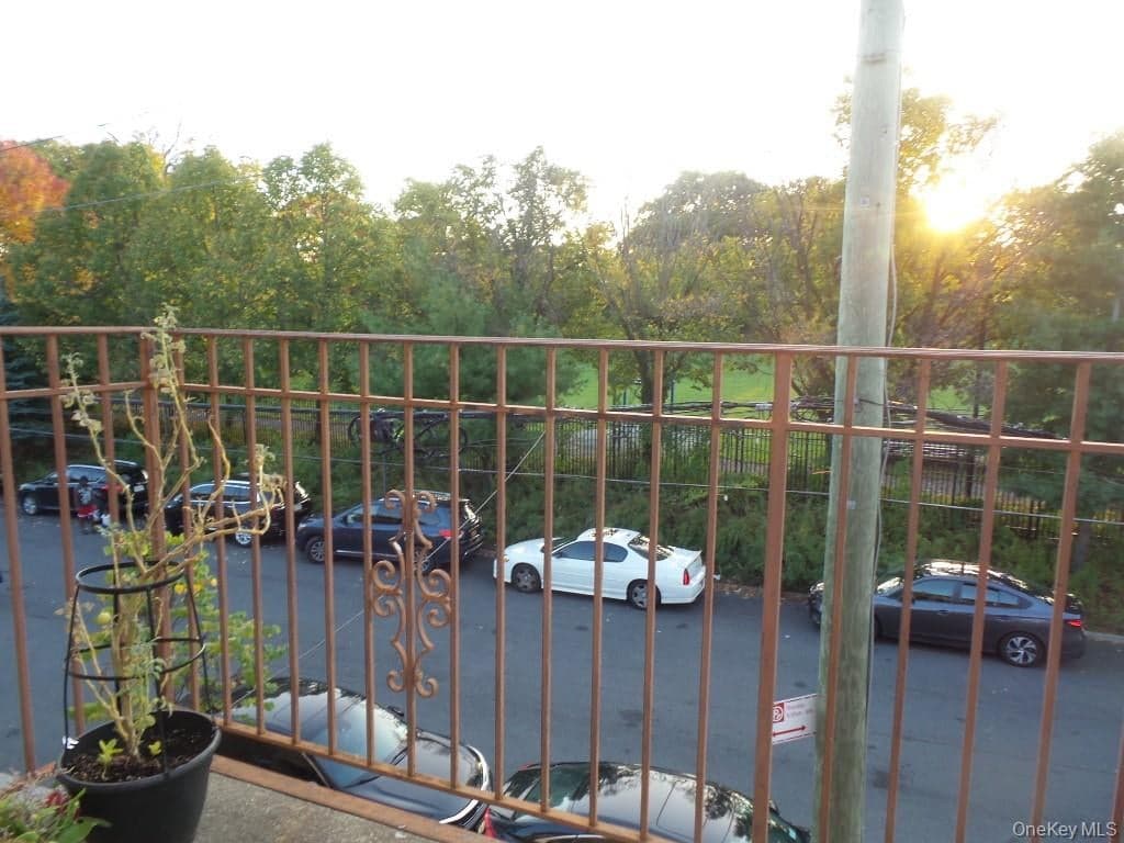 3540 Ely Avenue thumbnail 33