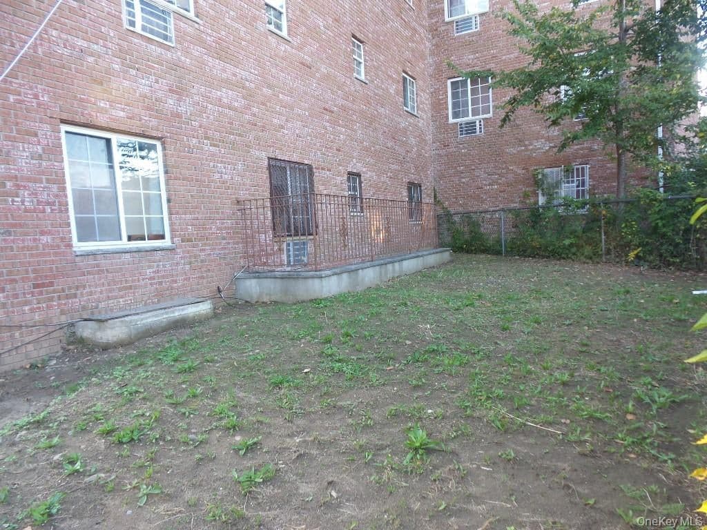3540 Ely Avenue thumbnail 6