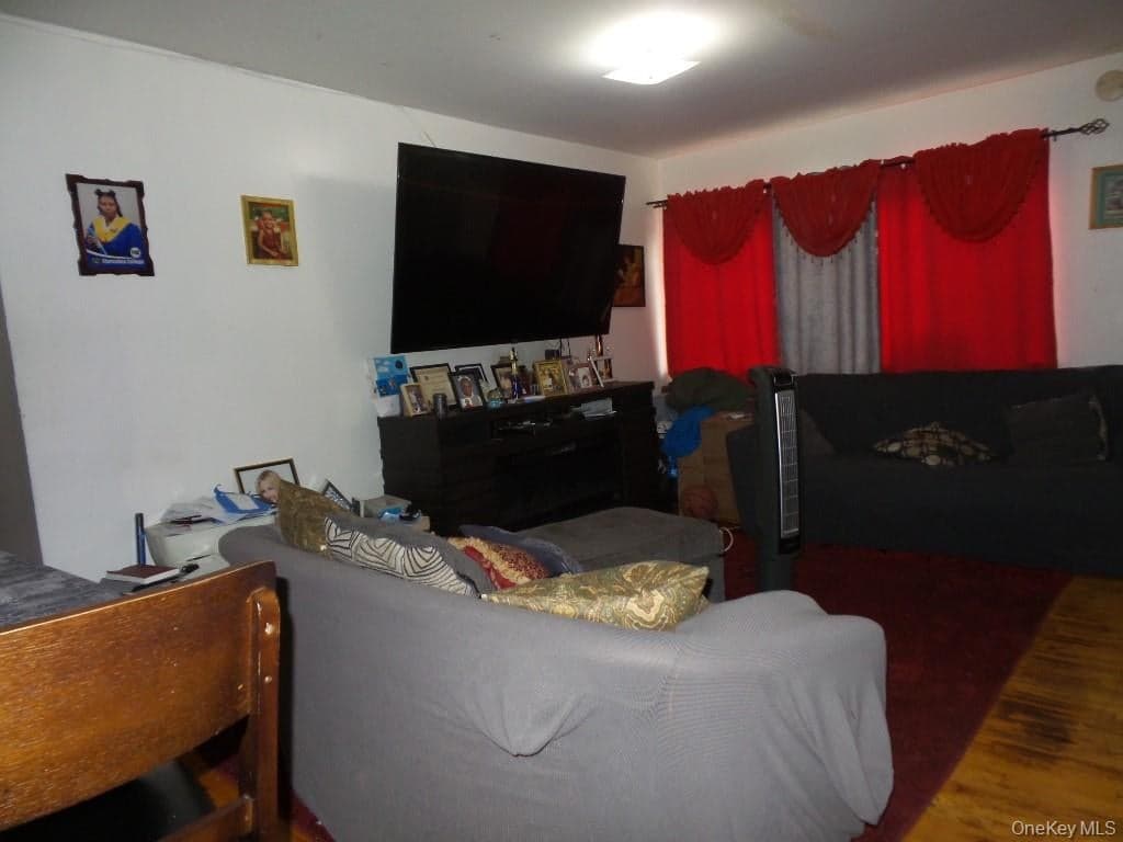 3540 Ely Avenue thumbnail 23