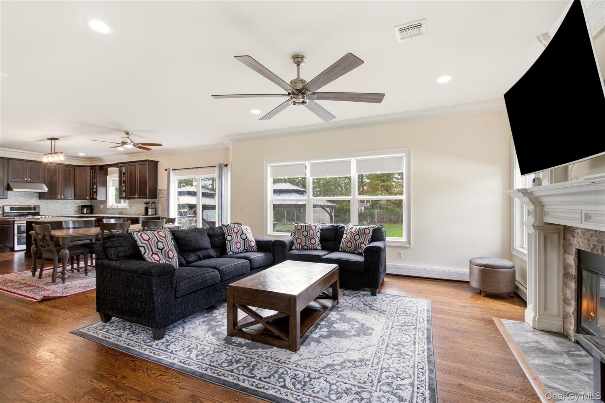 121 Washington Avenue thumbnail 13