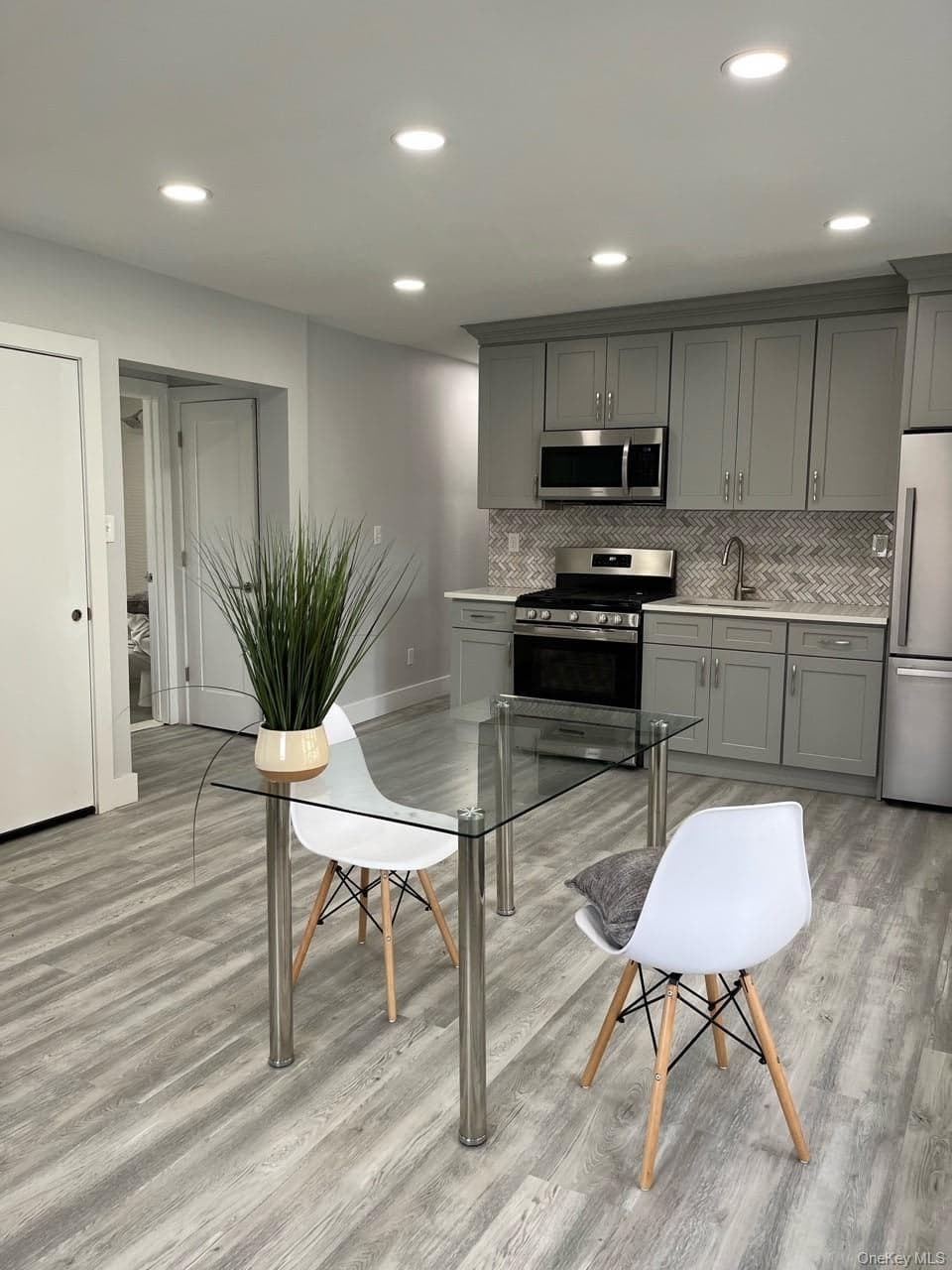 121 W Chester Street thumbnail 19