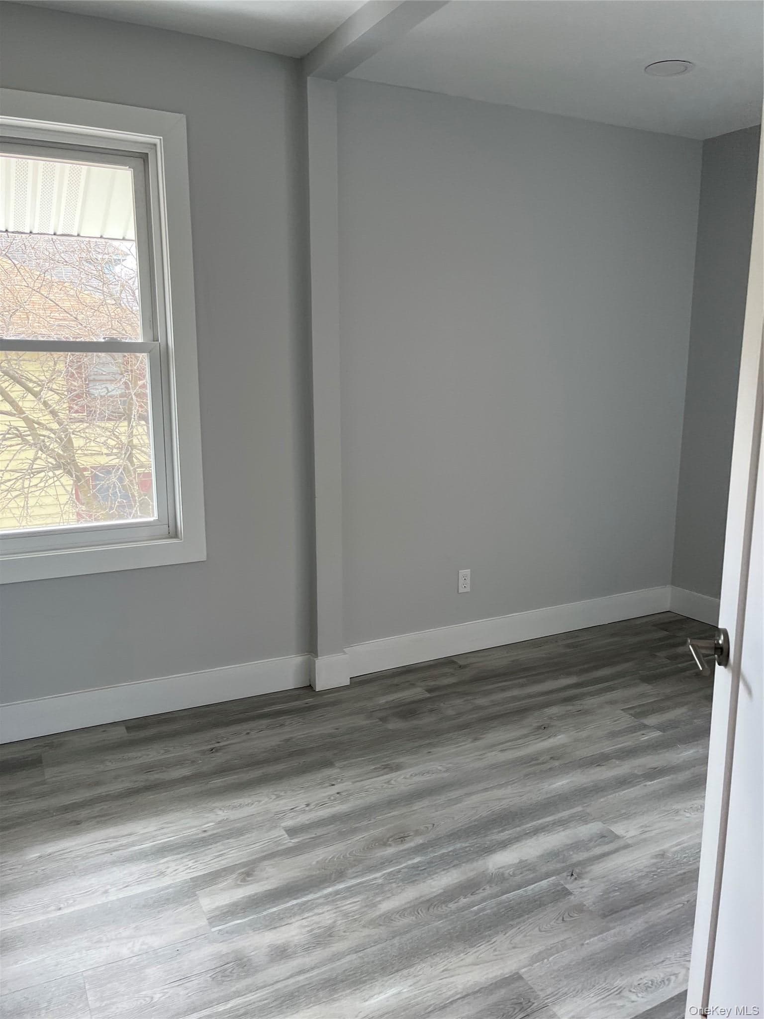 121 W Chester Street thumbnail 32
