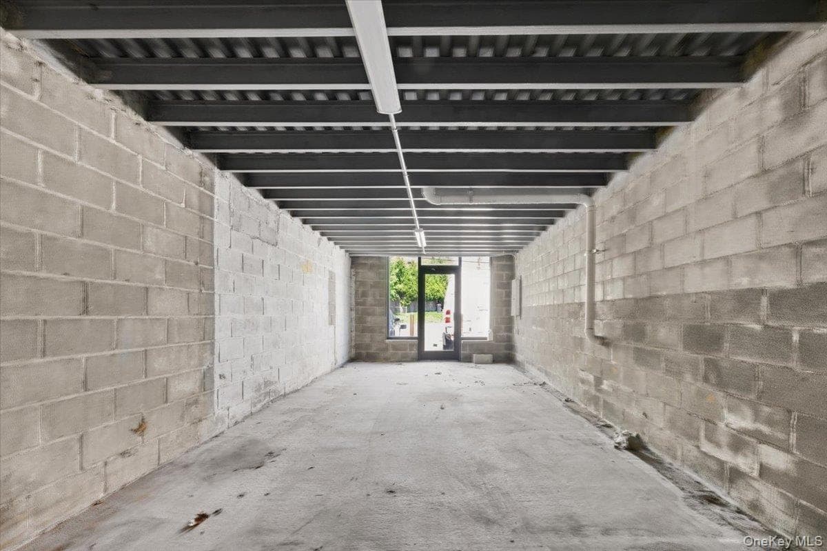 178 Richmond Boulevard thumbnail 15