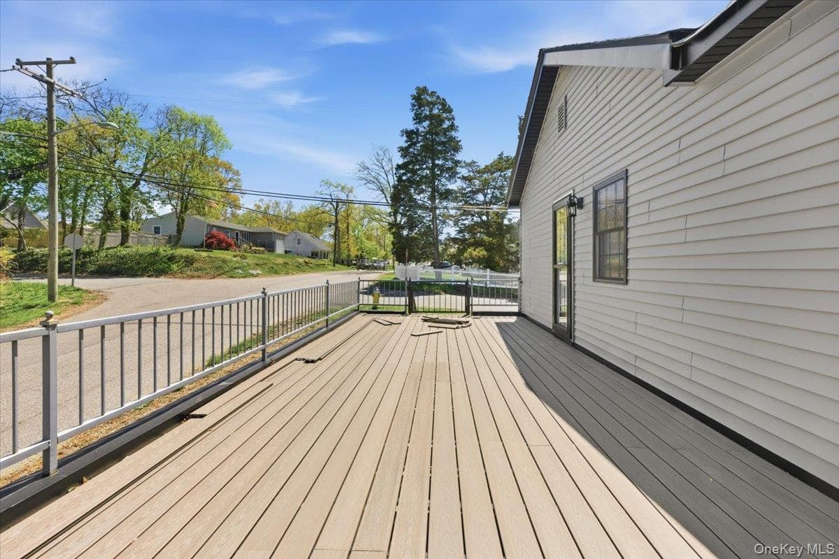 178 Richmond Boulevard thumbnail 27