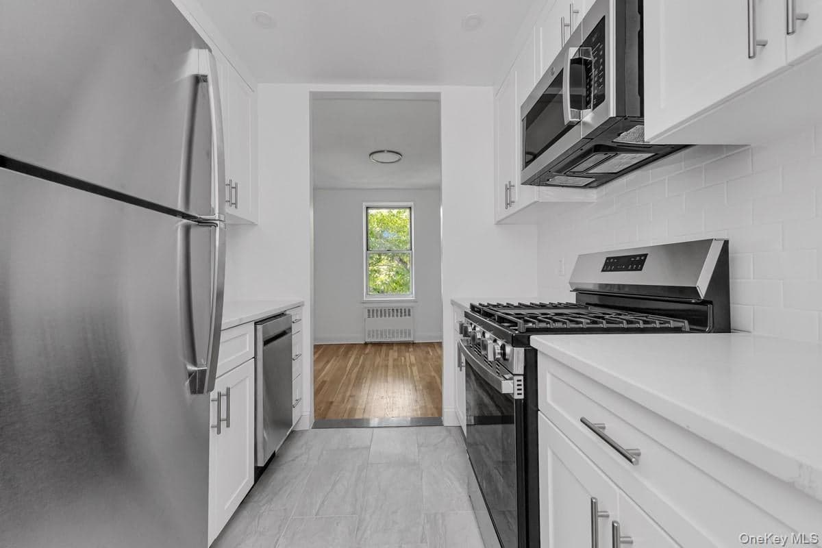 42 pine street 42 Pine Street St Unit: 6N thumbnail 4