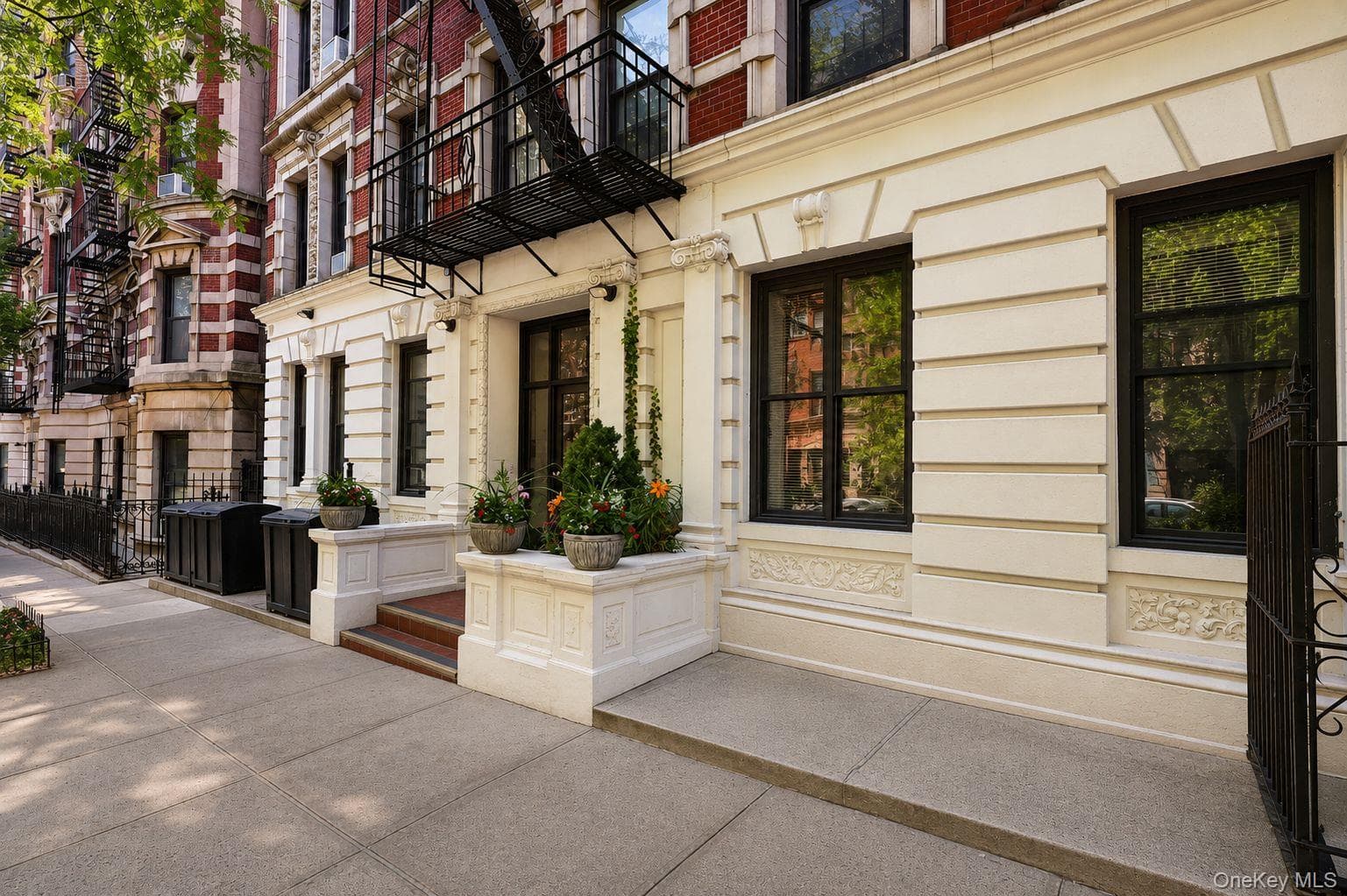 4-6 W 105th Street Unit: 6A, New York (manhattan)