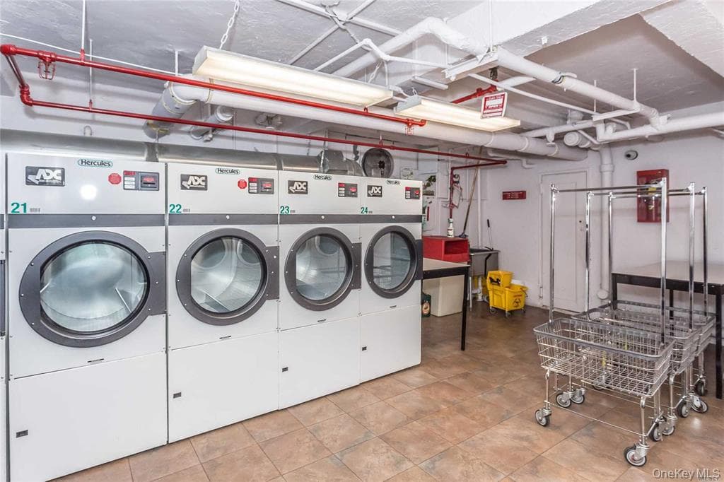 87-10 34 Avenue Unit: #4 thumbnail 2