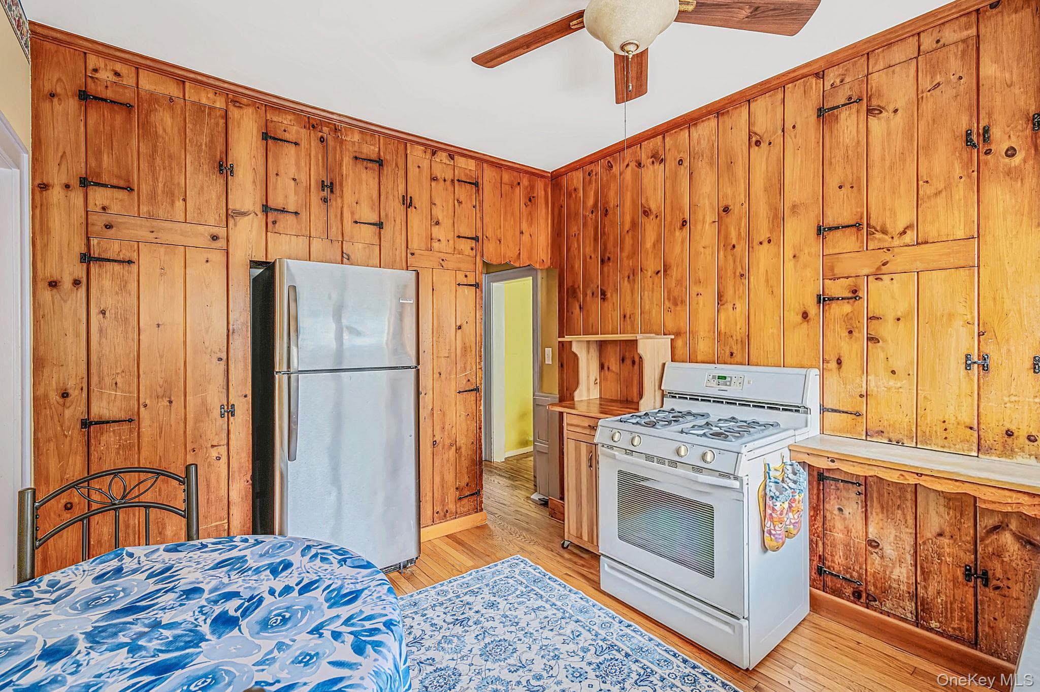 46 Glenlawn Avenue thumbnail 9