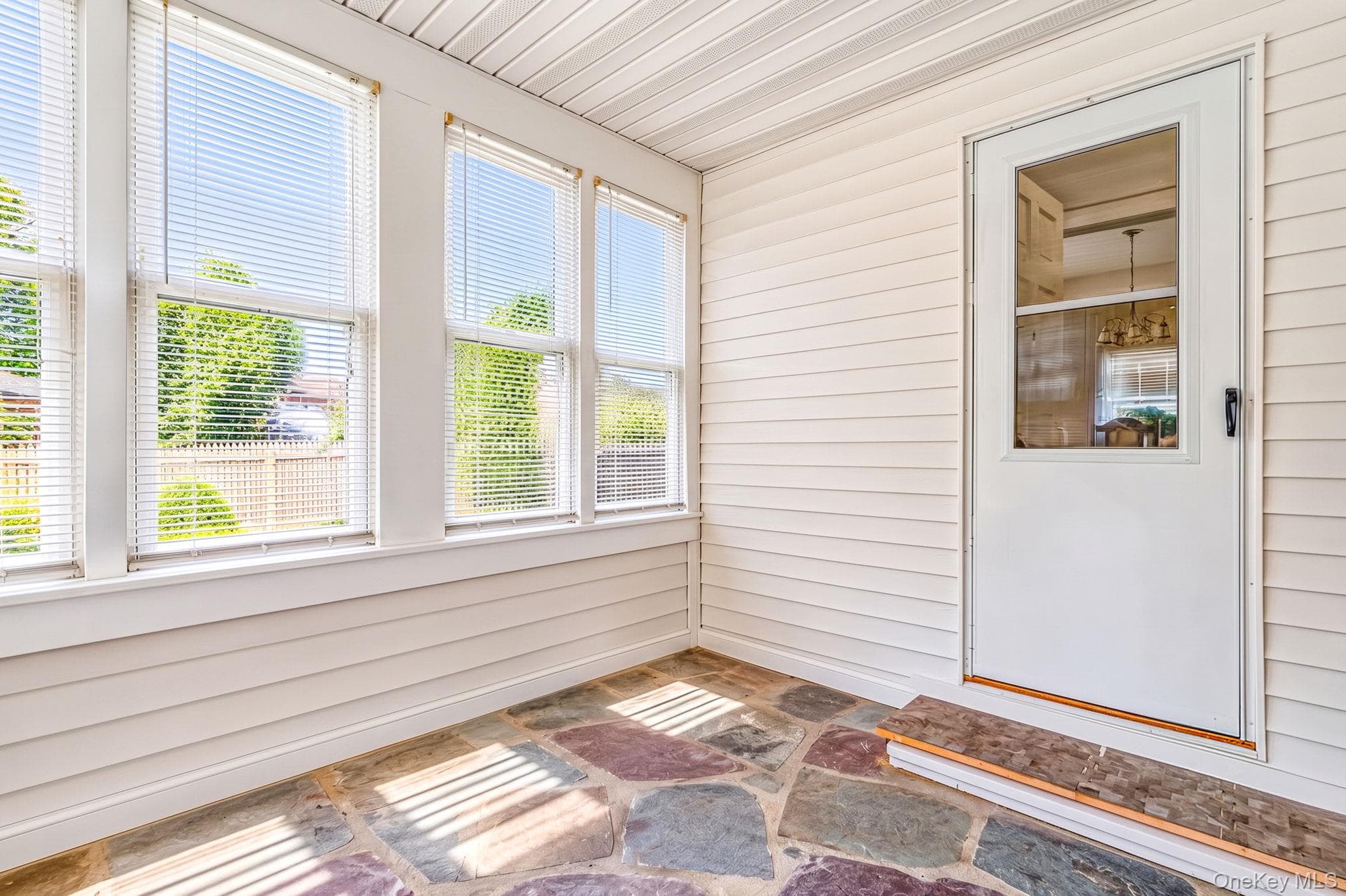 46 Glenlawn Avenue thumbnail 15