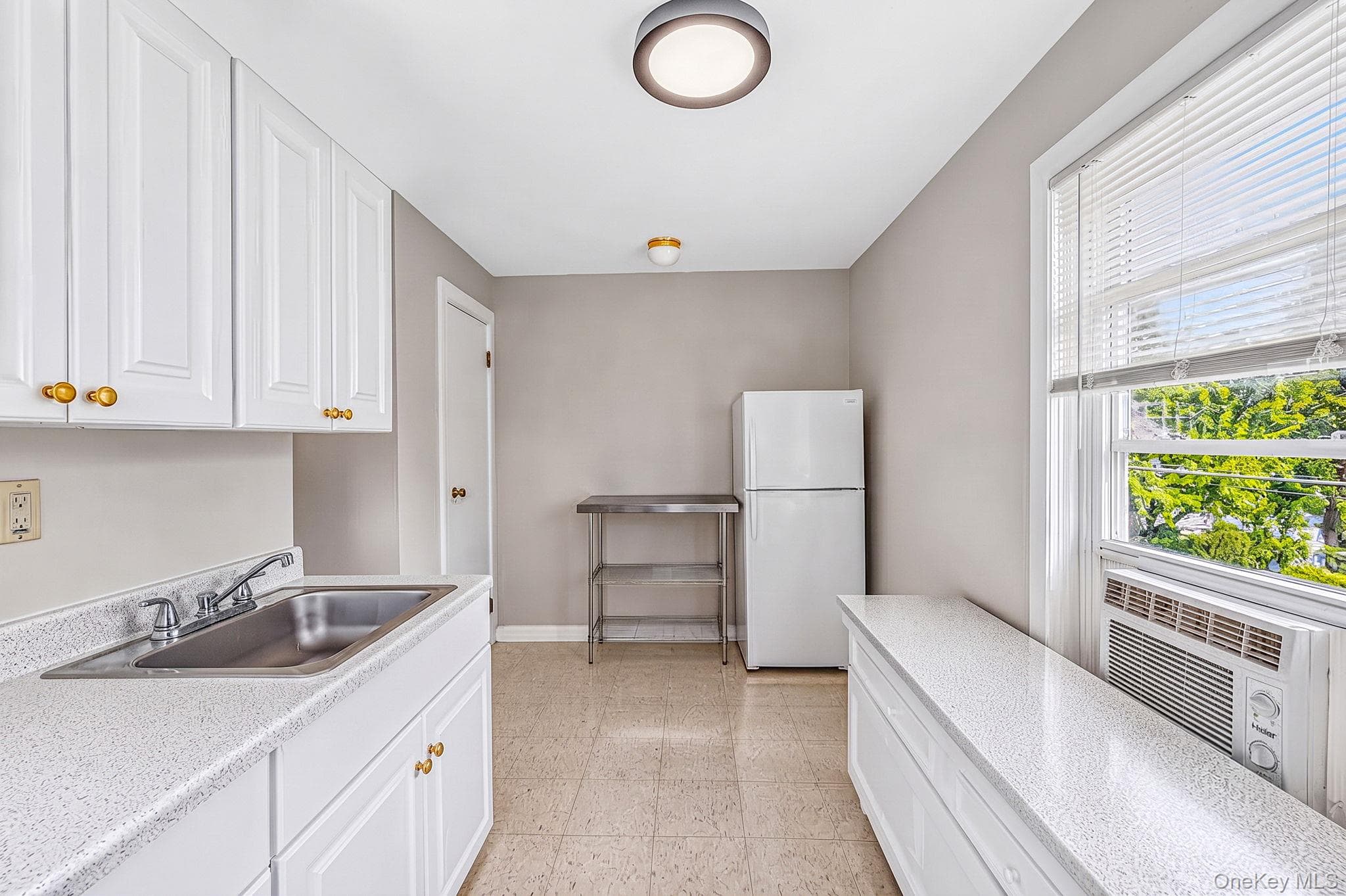 46 Glenlawn Avenue thumbnail 24