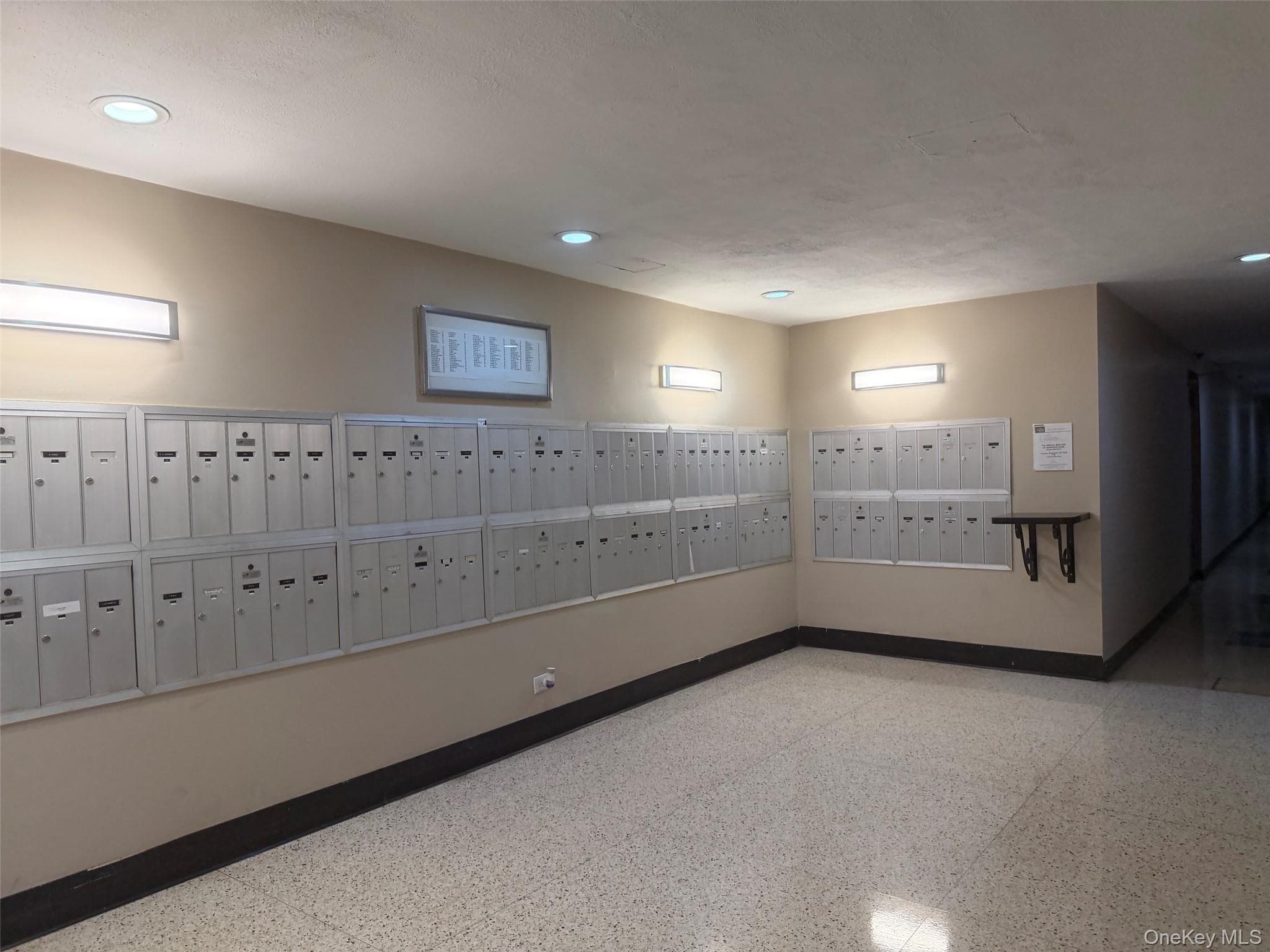 175-45 88 Avenue Unit: 2R thumbnail 4