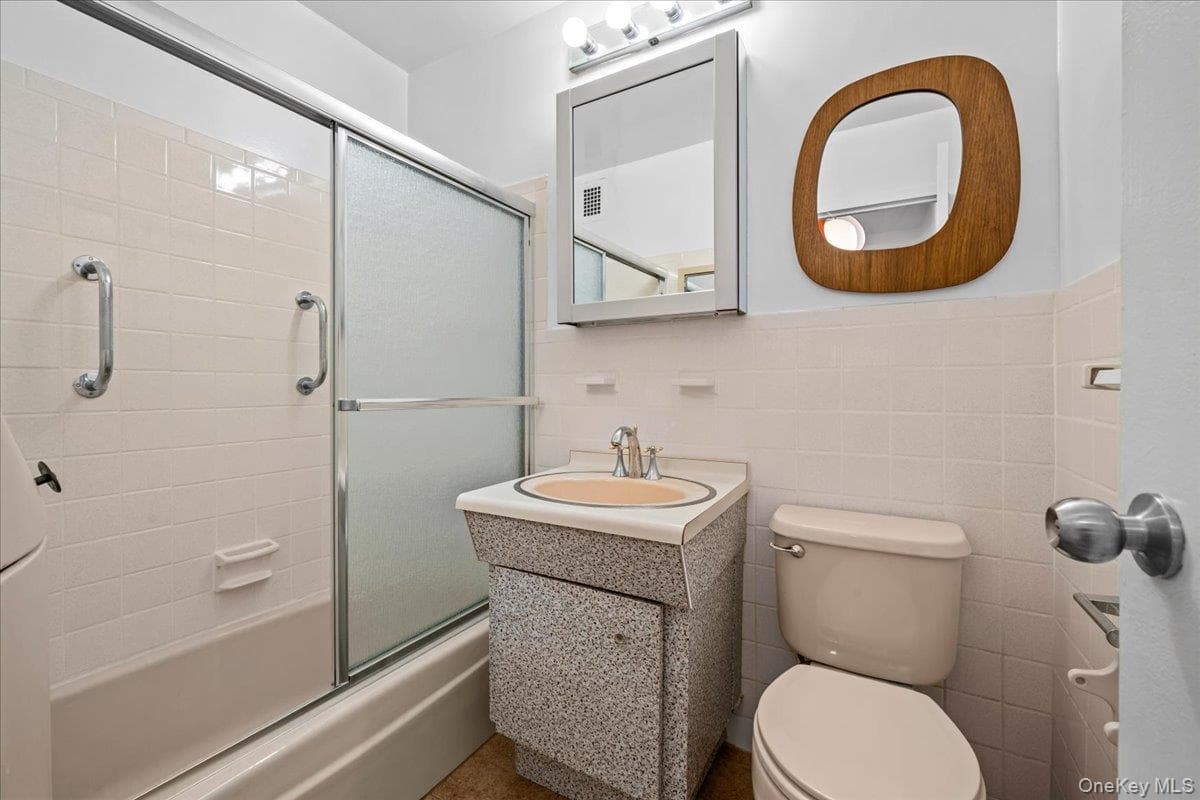 555 Kappock ST Unit: 21d thumbnail 24