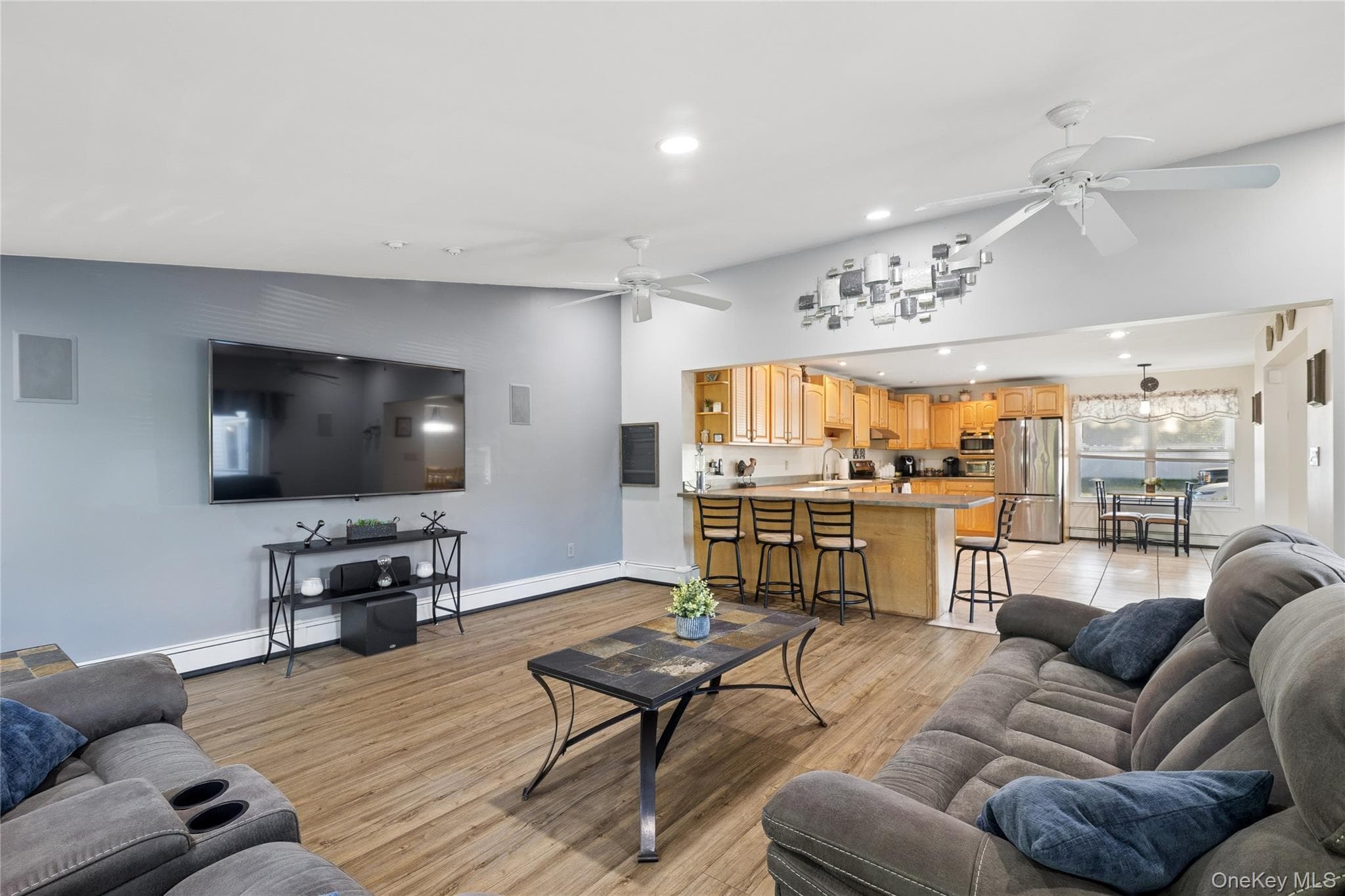 7 Springmeadow Drive thumbnail 5